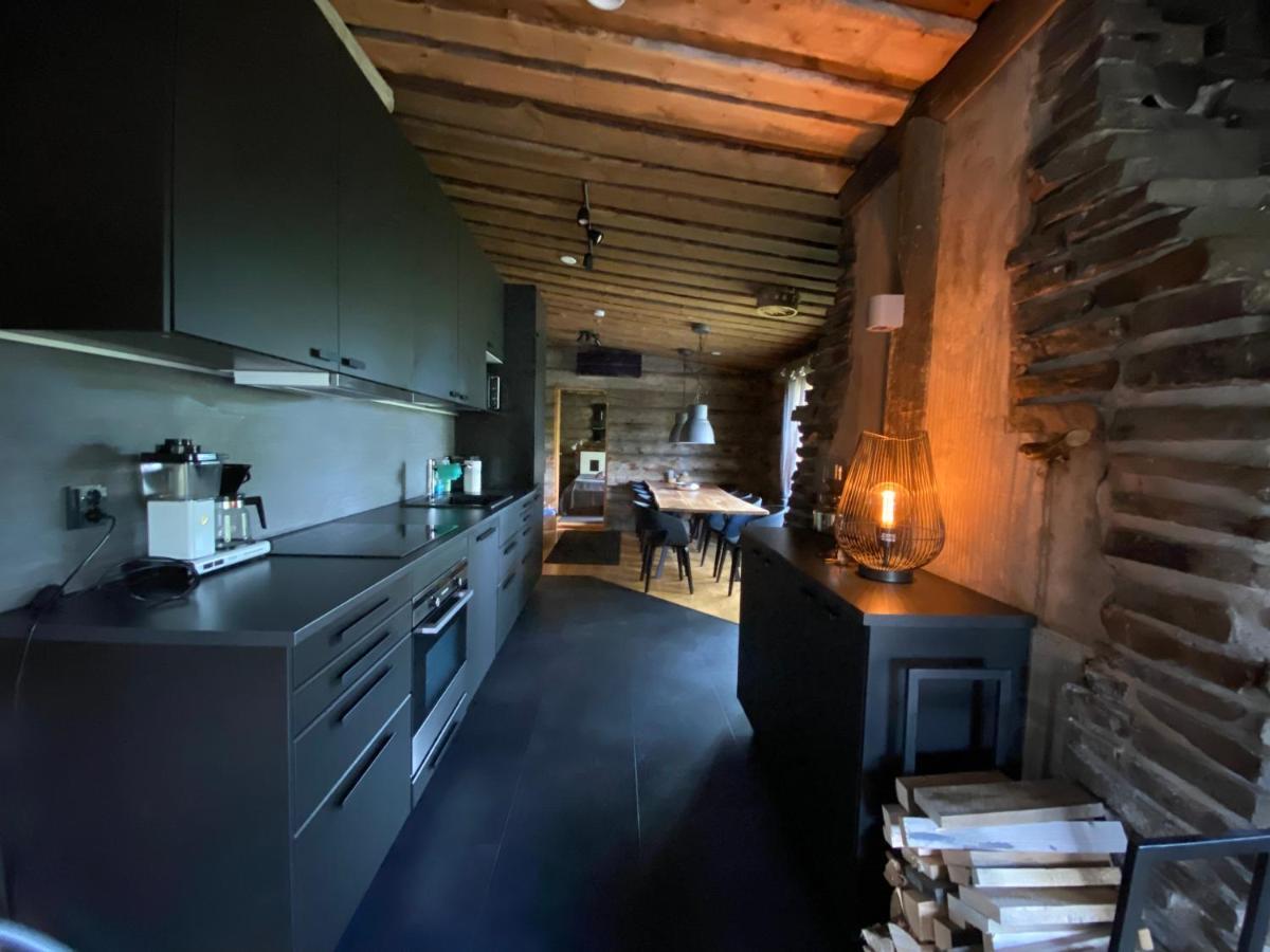 Rukan Villa Kelotar Экстерьер фото